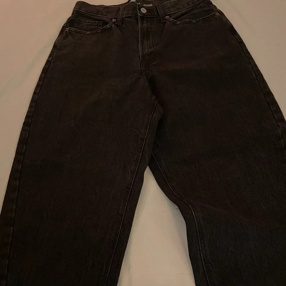 FIRM. NWT Old Navy Dark Wash Denim Jeans Extra High-Rise Balloon. Size 8 Women's - Picture 10 of 16
